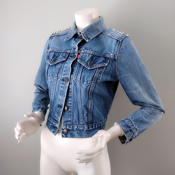 Vtg Levis Embroidered Rose Trim Jean Denim Jacket - Picture 3 of 7